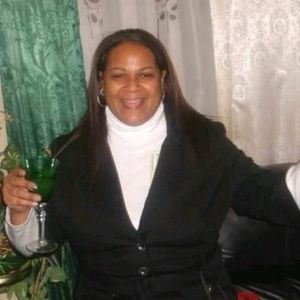 Meet your Posher, Veronica